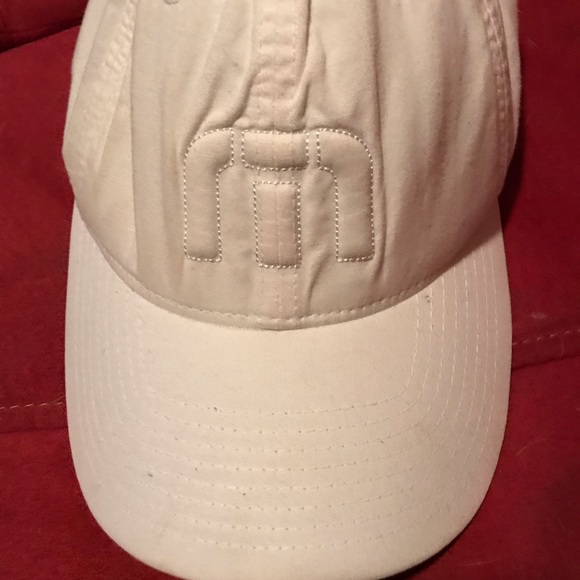 travis matthew hat